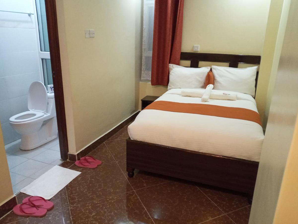 Claire De Lune Moonlight Hotel Nakuru Exteriér fotografie